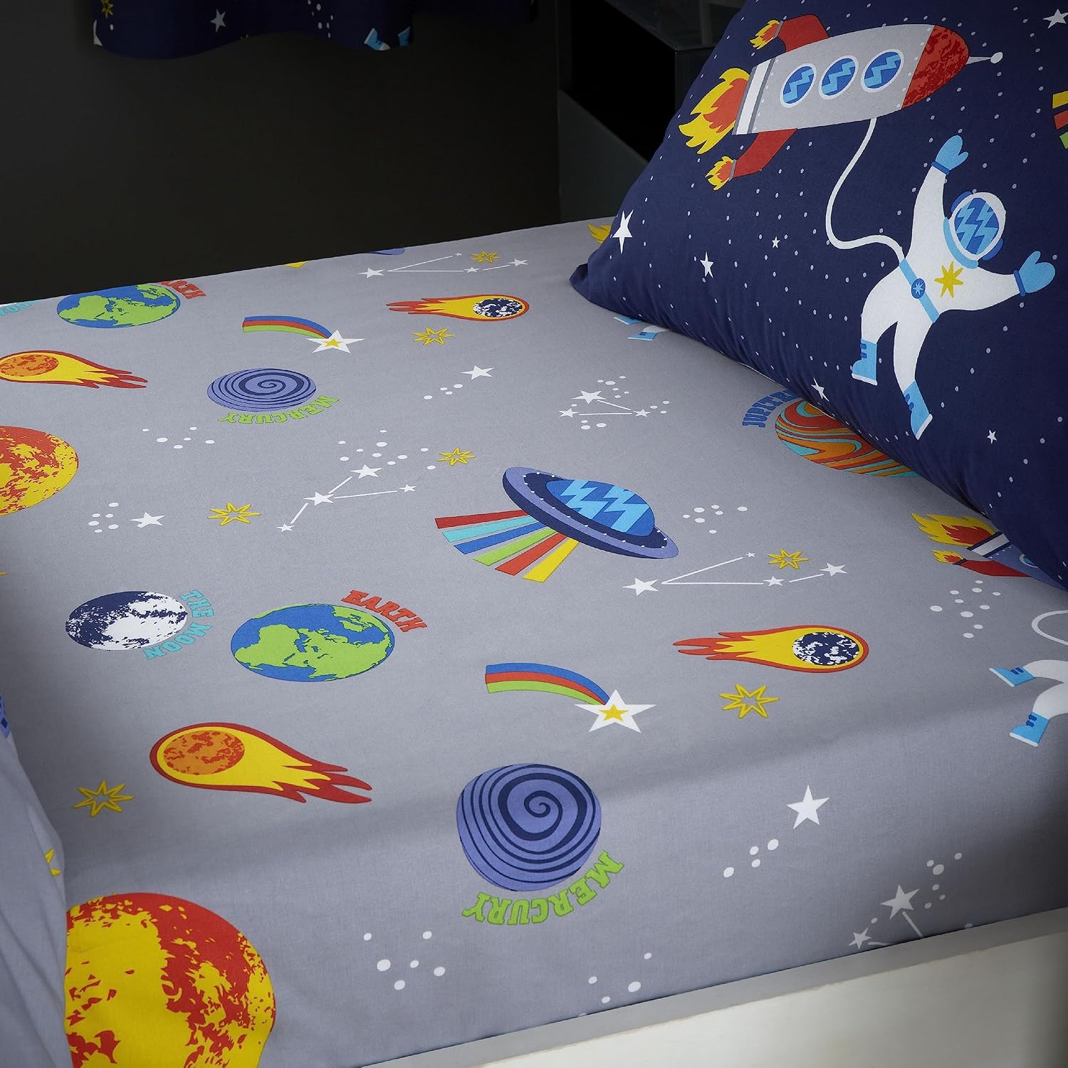 CL Lost In Space Double Fitted Sheet