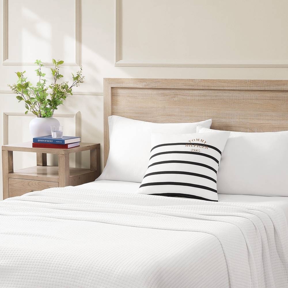 Tommy Hilfiger Placement Stripe Ivory/Navy Blue Cotton Square Throw Pillow — view 2