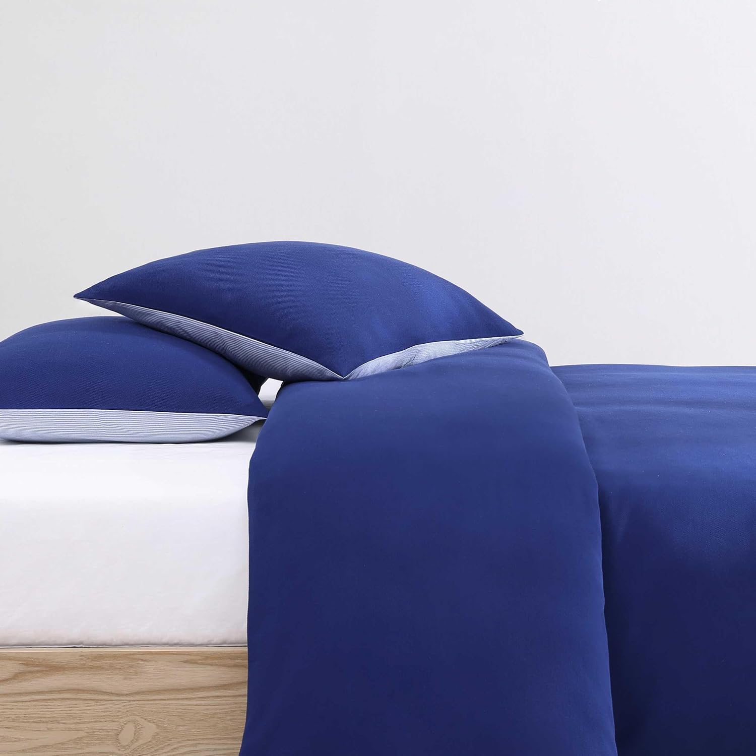Tommy Hilfiger Cotton Blend Micropique Comforter Set — view 4