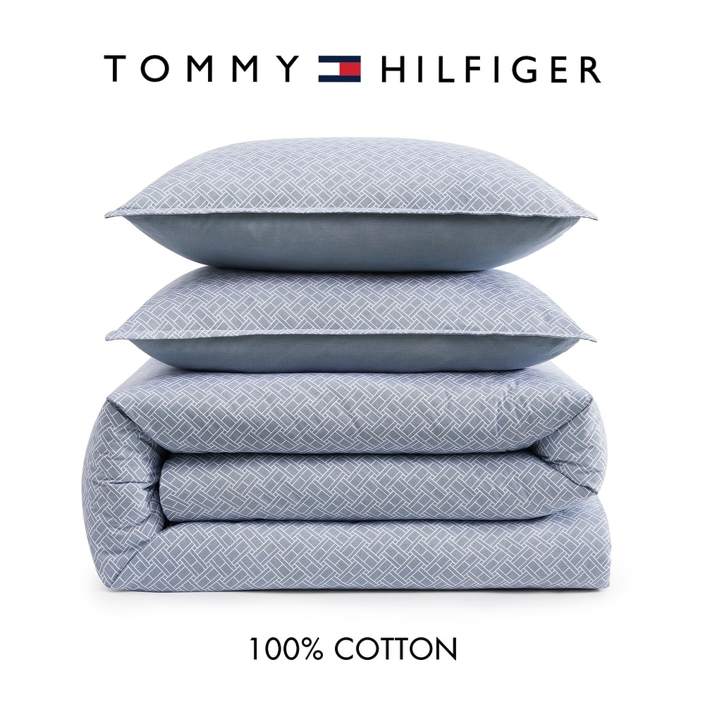Tommy Hilfiger TH Trellis Flag Reversible 4-Piece Yale Blue/Dark Blue Cotton King Comforter Set — view 3