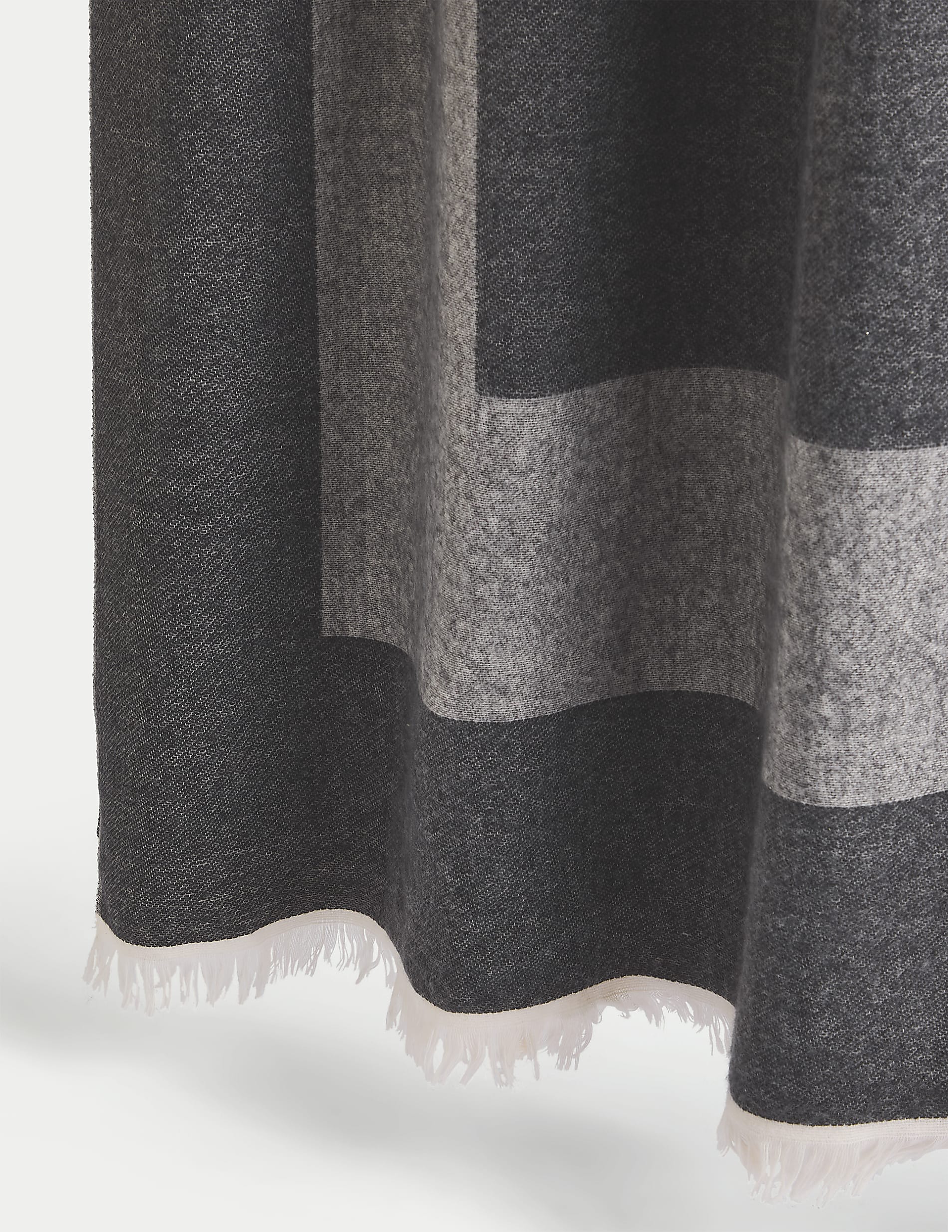 M&S X Kelly Hoppen Border Throw — view 3