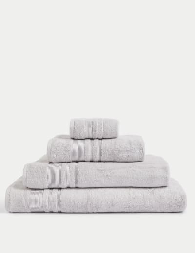 M&S X Kelly Hoppen Yarn Towel
