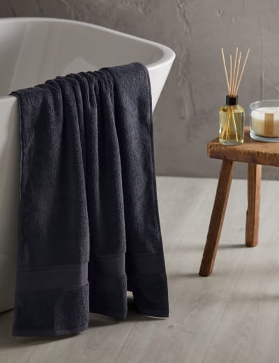 M&S X Kelly Hoppen Yarn Towel