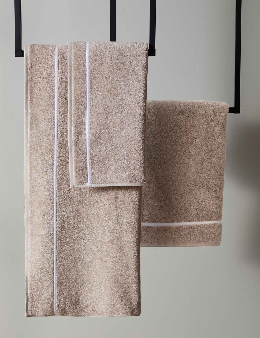 M&S X Kelly Hoppen Yarn Towel