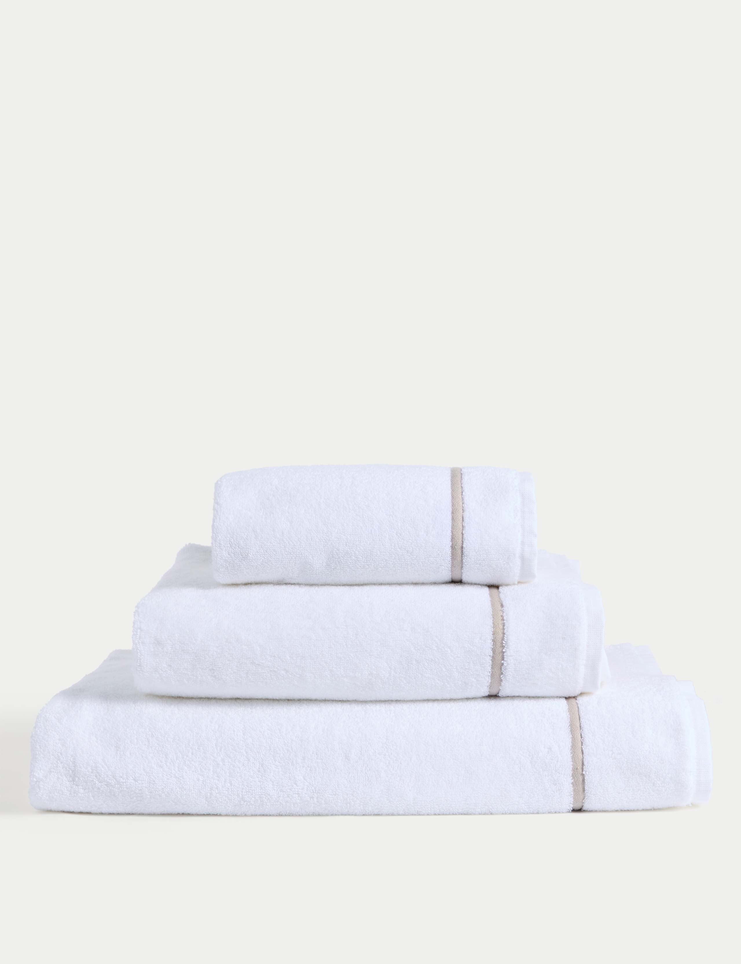M&S X Kelly Hoppen Yarn Towel
