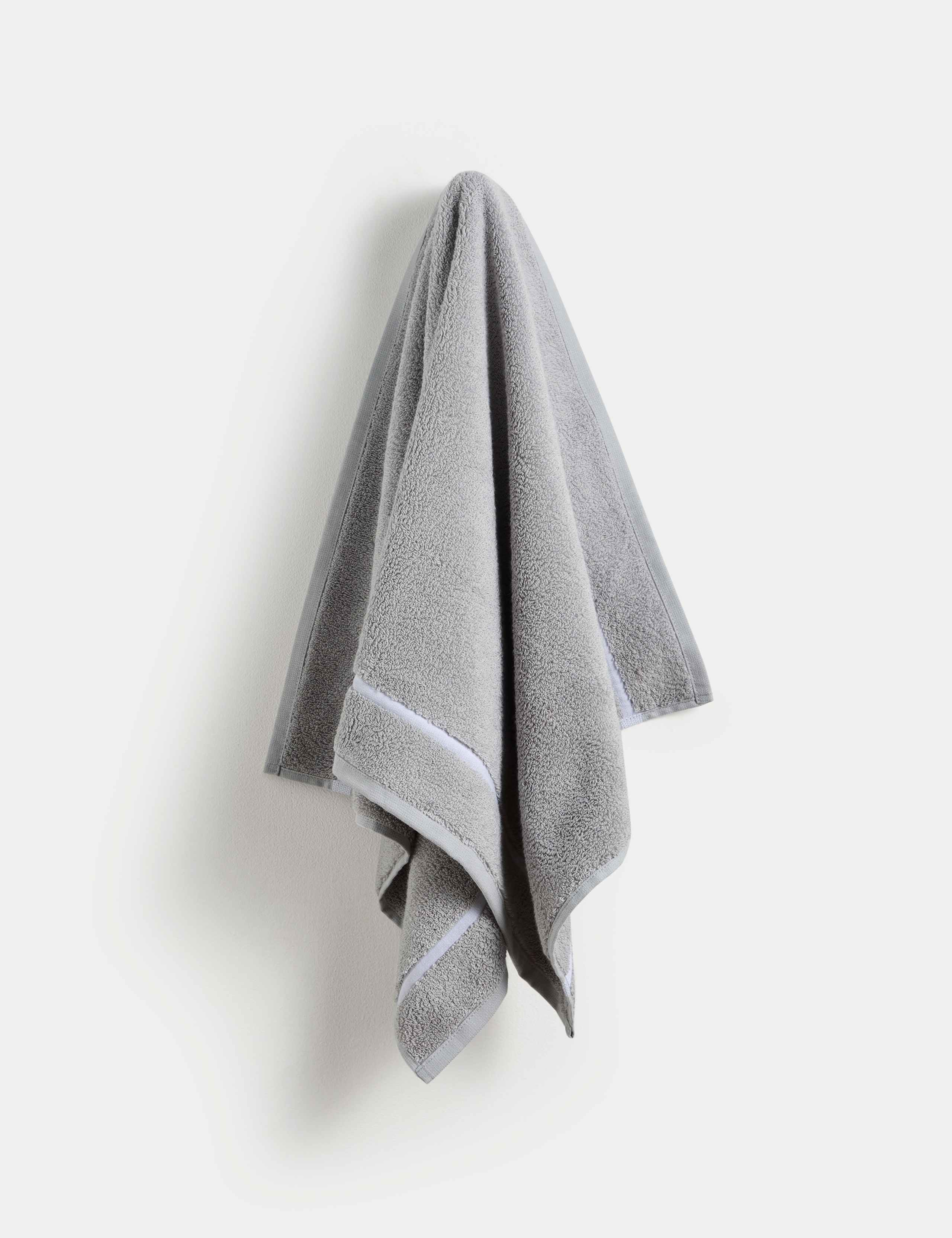 M&S X Kelly Hoppen Yarn Towel
