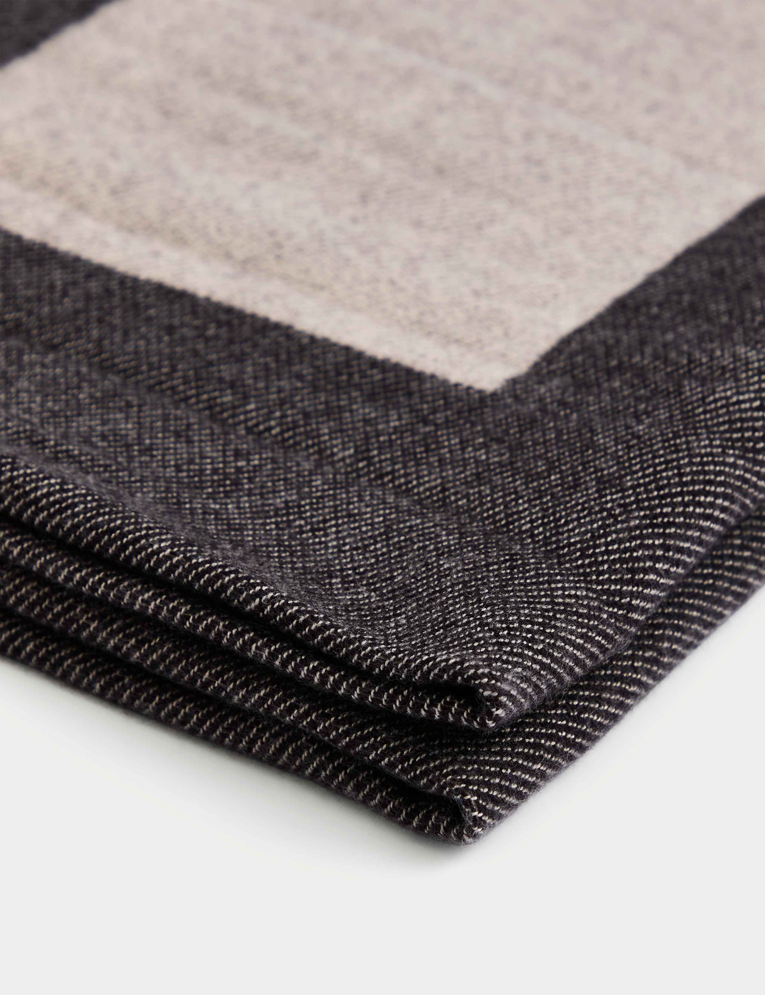 M&S X Kelly Hoppen Throw