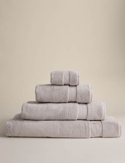 M&S X Kelly Hoppen Yarn Towel