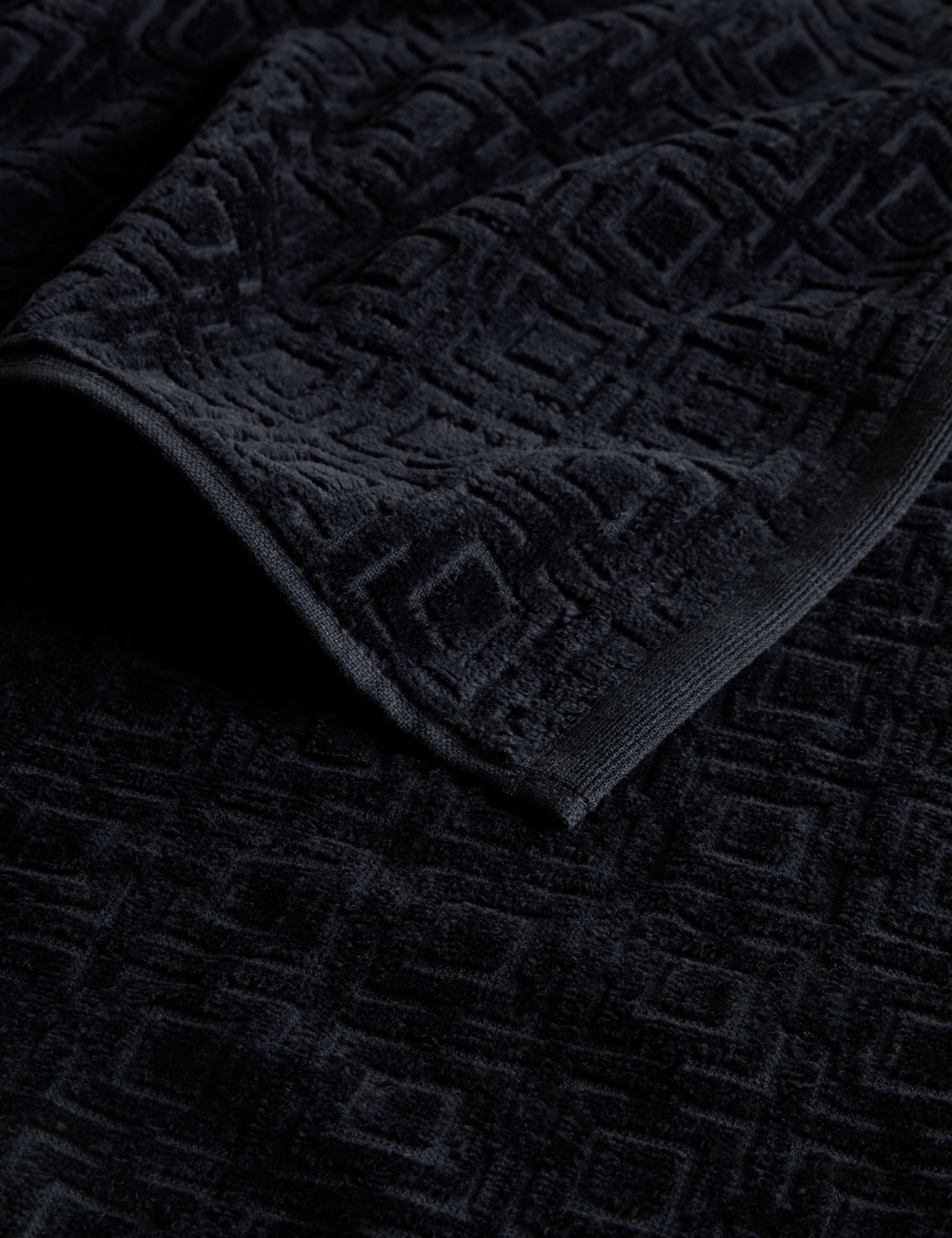 M&S X Kelly Hoppen GEO Towel (Large)