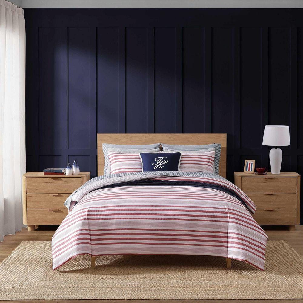 Tommy Hilfiger Mandalay Beach Stripe 3-Piece Ivory/White/Red Cotton Percale King Duvet Cover Set