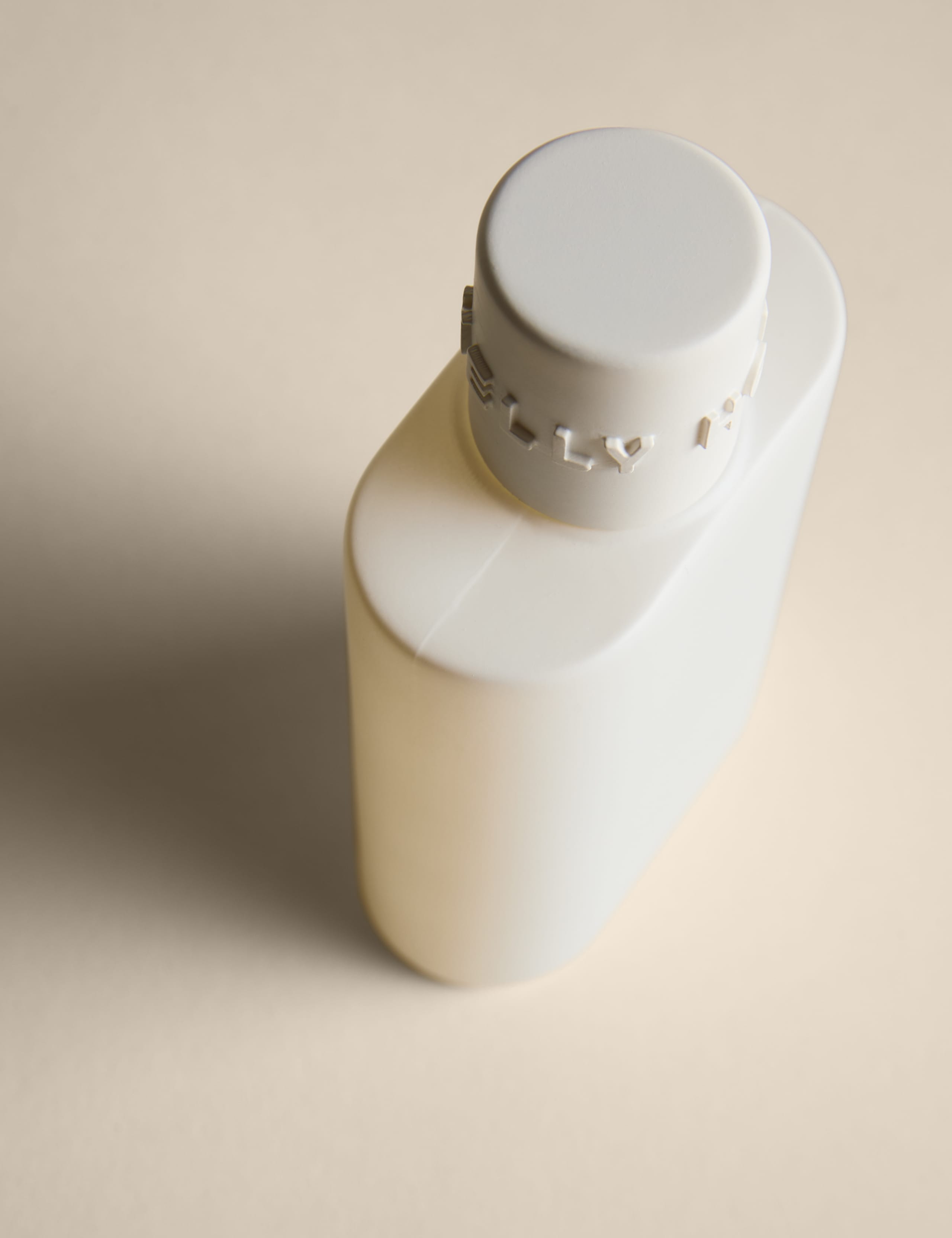 M&S X Kelly Hoppen  No.1 Fragrance Room Spray