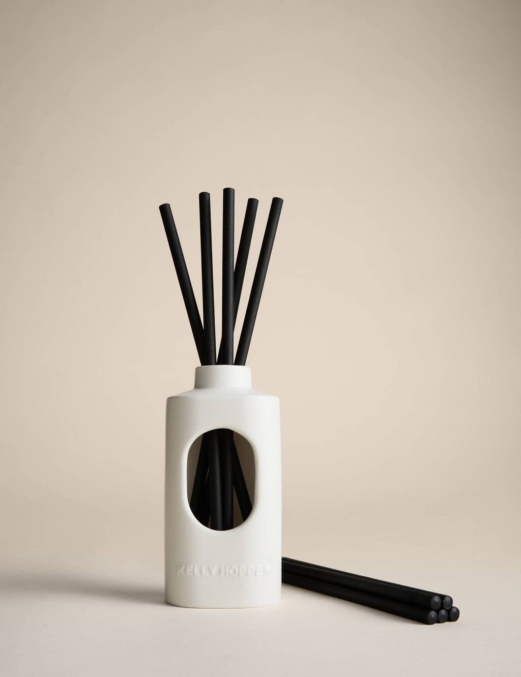 M&S X Kelly Hoppen  No. 1 Fragrance Pre-Scented Reed Diffuser